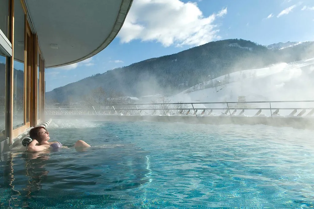 Sauna Masaj Öncesi mi Sonrası mı? Uzman Rehberi — Römerbad - Therme Bad Kleinkirchheim