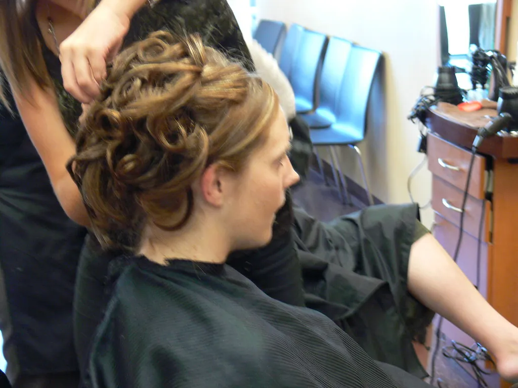 Bitlis Gelin Kuaförü Tavsiye: Yorumlara Göre Nasıl Seçilir? — sarah's curls