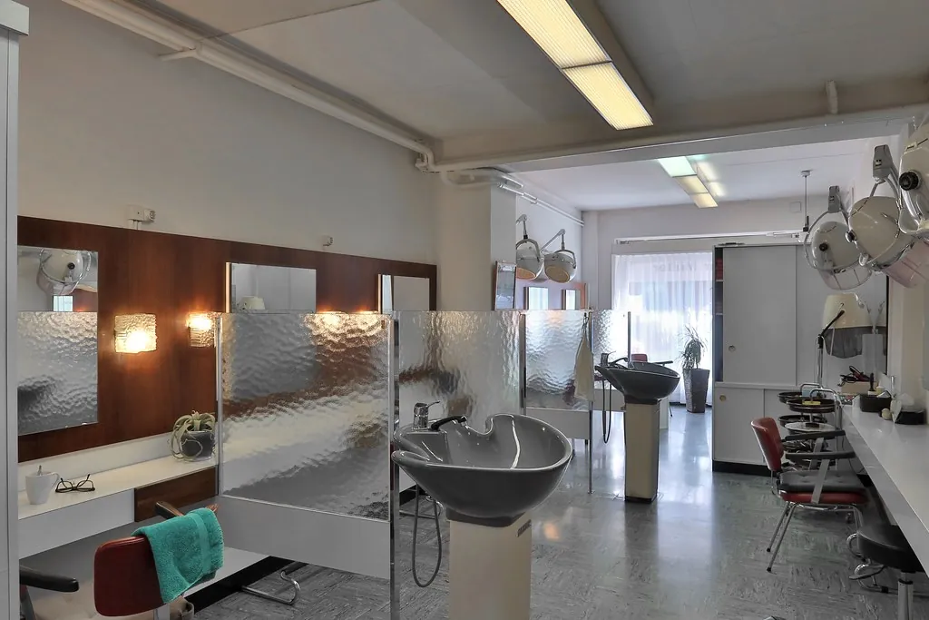 İzmir Kadın Kuaförü Tavsiye: 2901 Yoruma Göre Nasıl Seçilir? — Rheineck - Hair Salon 1970-2022