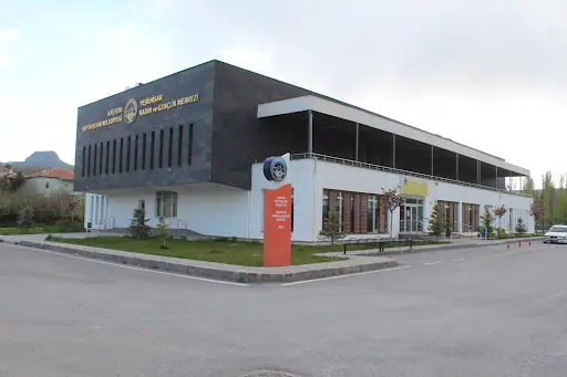Kaymek Yeşilhisar Sosyal Yaşam Merkezi 3
