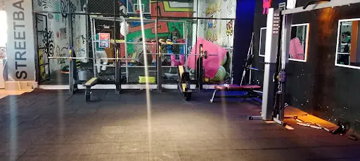Gürbüz Fitness Center 4