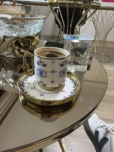 Esra Ayrancı Güzellik 3