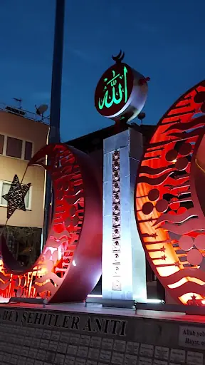 Kent Meydanı 4