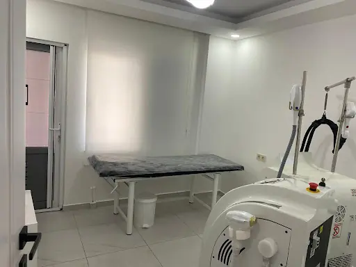 FAZİLET ESTETİK VE GÜZELLİK MERKEZİ