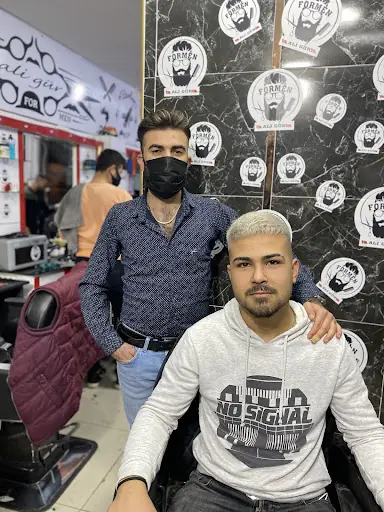 SALOON Ali Gür