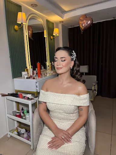 ZEHRADEMİRELMAKEUP stüdyo 2