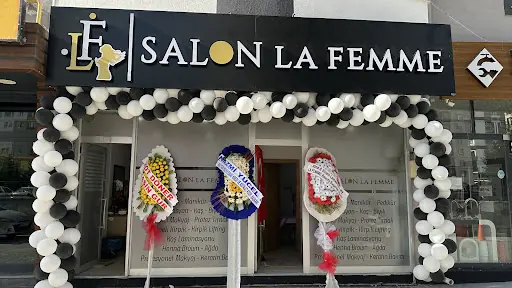 La Femme Beauty