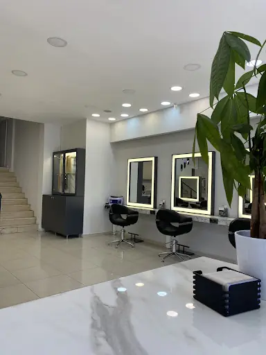Kuaför Aziz Büşra |Hair Designer - Makeup Artist|