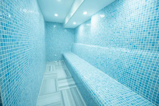 VELMORE HOTEL & SPA 4