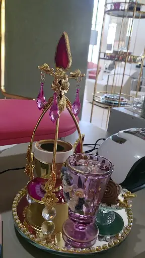 Nezi Beauty - Güzellik Salonu - Akçay 3