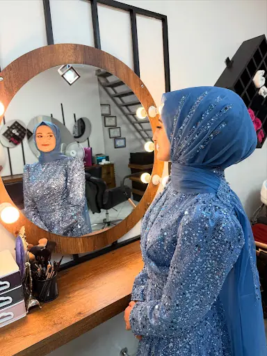 SALOON TUĞBA HAİR&MAKE UP 2