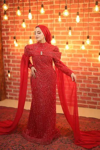 By Esma Alkan Abiye Mağazası ve Kuaför Salonu
