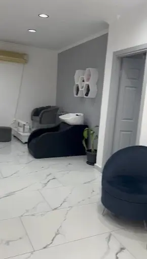 AYSUN CANAY KUAFÖR SALONU 3