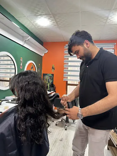 Nabel Akademi ve güzellik salonu