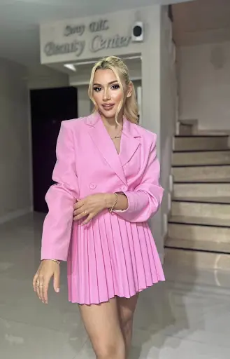 SERAY DİL MAKEUP STUDİO 2
