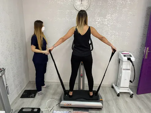 Meral Güzellik Merkezi