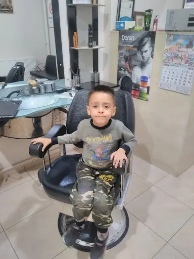 First Class Erkek Kuaförü 4