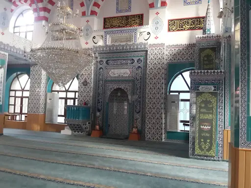 Orhaneli Merkez Camii 4
