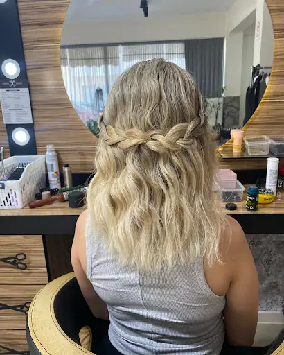 Nurten Bayan Kuaför & Güzellik salonu 2