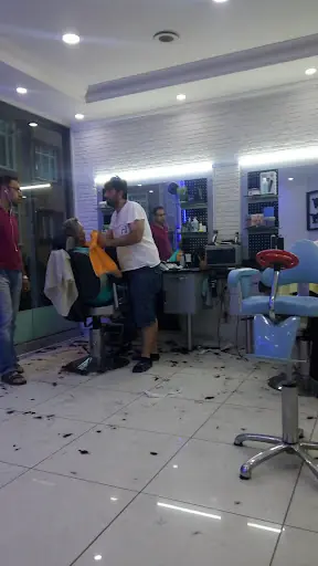 Murat Aygen Saç Tasarım 2