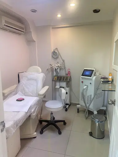 Bella Güzellik Merkezi – Tırnak / Nail Studio, İstanbul (2. fotoğraf)