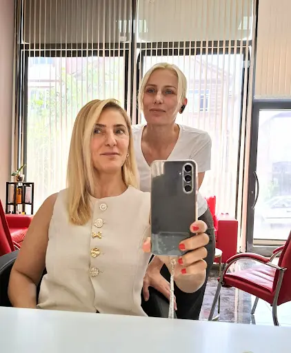 Şirin Derebaşı Hair Studio 4