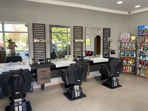 Saloon Sessiz erkek kuaförü