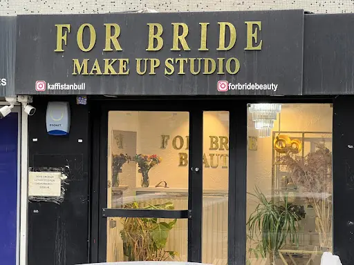 For Bride Make Up Studio 4