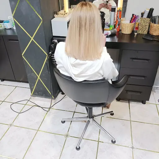 Yasmin bayan kuaför salonu(@ysm_ugr_coiffeur) 3