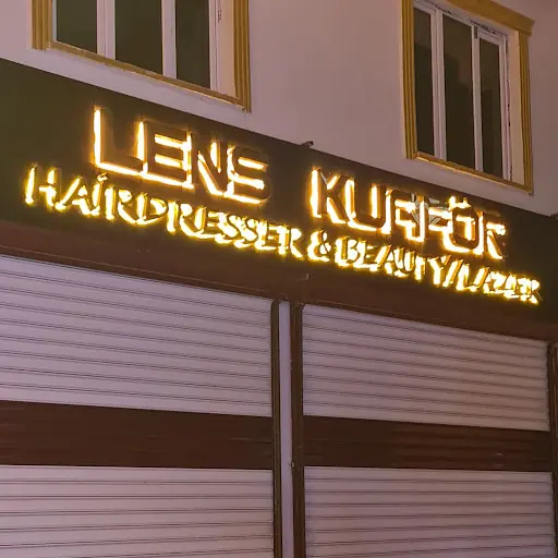 Lens Kuafor ve Güzellik Salonu