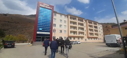 Çatak Öğretmen Evi