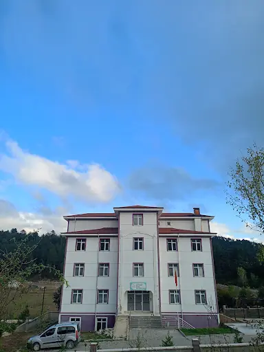 ÖZEL GÜLBAHÇE ORTAOKUL ERKEK ÖĞRENCİ YURDU 2
