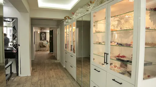 İs & Se Kuaför & Güzellik Salonu 4