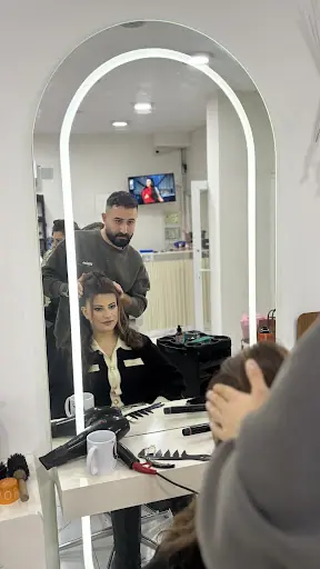 CM Kuaför ve Güzellik 3