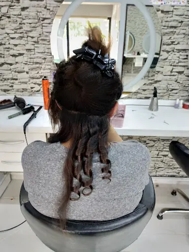 JİN BAYAN KUAFÖRÜ & GÜZELLİK SALONU 4