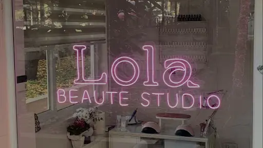 Lola Beaute Studio 2