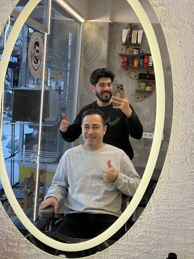 Young Hair Studio / Barber Taha