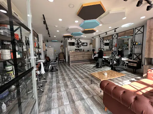 Hair Chefs Emir & Leyla - Bay Bayan Kuaförü 4