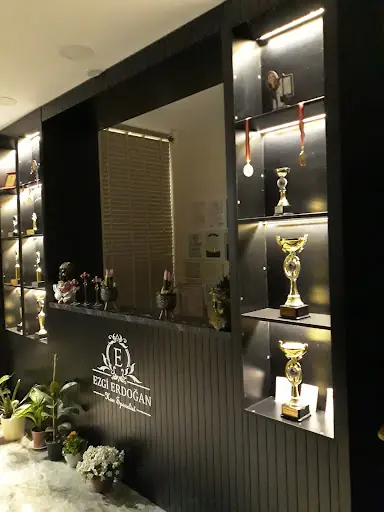 Ezgi Erdoğan Saç Ve Güzellik Salonu 2