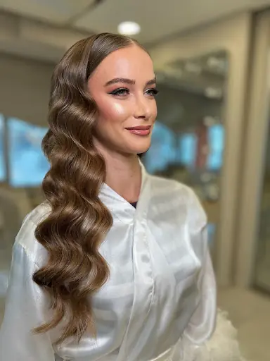 LALE KUAFÖR - ELİF ÇETİN SAÇ TASARIM VE GÜZELLİK MERKEZİ 2