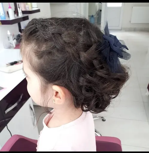 DEFNE SAÇ TASARIM 3