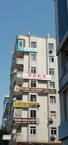 Rojbin Akdemir Güzellik Salonu 2