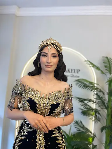 ZEYNEP HAIR & MAKE UP SALON • Batman Bayan Kuaförü 2