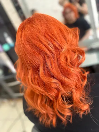 Kuaför Burcu Güzellik Merkezi 4