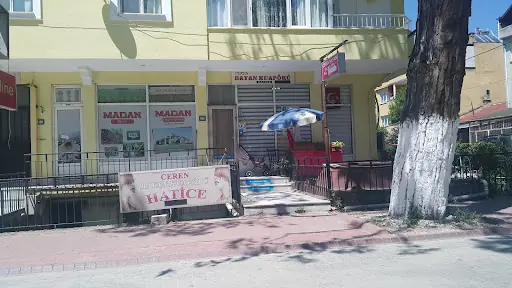 Ceren Bayan Kuaförü 2
