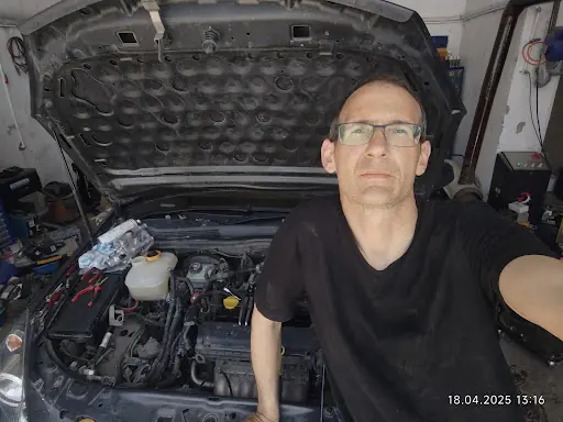 Çakir Oto Opel Vw Mercedes Özel Servis 2