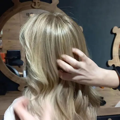 UF KUAFÖR 3