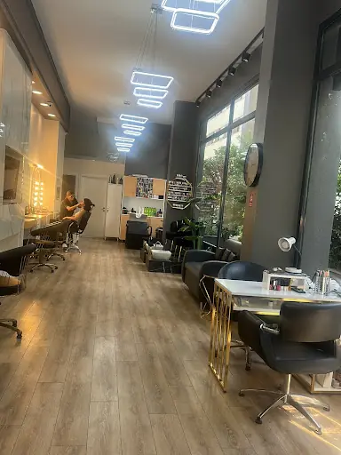 Gül Güzellik Kuaför Salonu 3