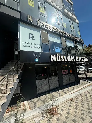 Fatma Eğitmen Hair & Make Up 3