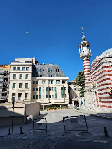 Pamir Han – Diğer (Güzellik), İstanbul
